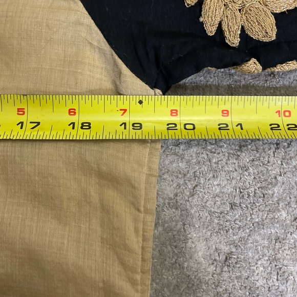 Hand Embroidered Traditional Dress - Picture 5 of 6